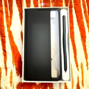 S-View flip cover with S pen